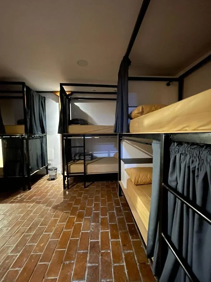 Nanas Hostel كوينكا 0*,  الإكوادور
