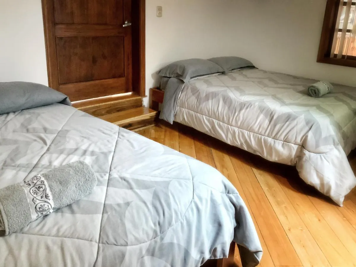 Nanas Hostel Cuenca Guest house